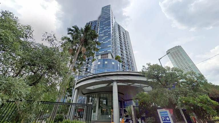 Kantor Gelora: Solusi Lay
